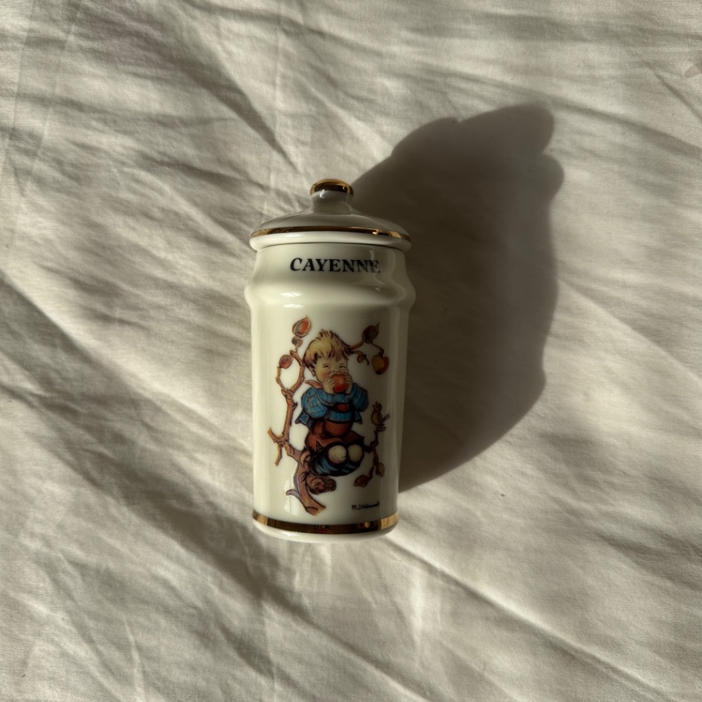 Mj Hummel Spice Jars - 7 - Picture 3 of 9